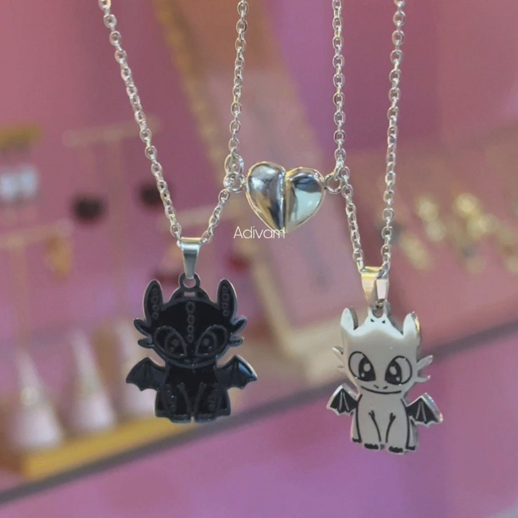 Dúo Collar Chimuelo y Furia Luminosa